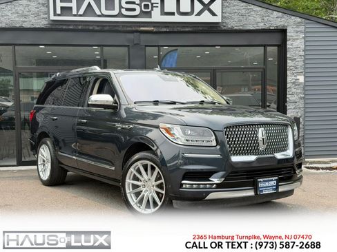 Used 2021 Lincoln Navigator Black Label AWD/4WD image 2