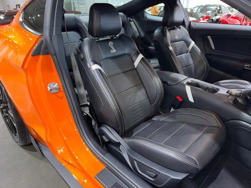 Used 2020 Ford Mustang Shelby GT500 w/ Technology Package image 63