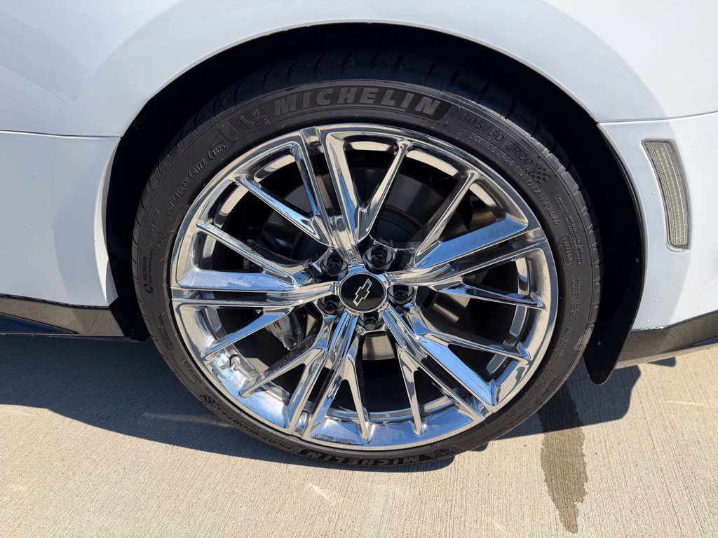 Used 2023 Chevrolet Camaro ZL1 RWD image 26