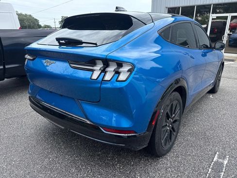 Used 2025 Ford Mustang Mach-E Premium w/ Sport Appearance Package AWD/4WD image 8