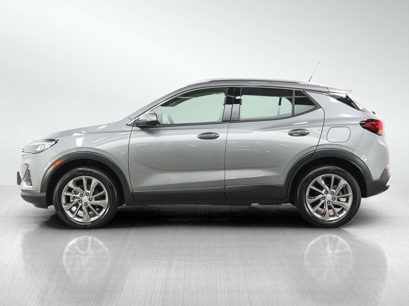Used 2023 Buick Encore GX Essence w/ Experience Buick Package AWD/4WD image 2