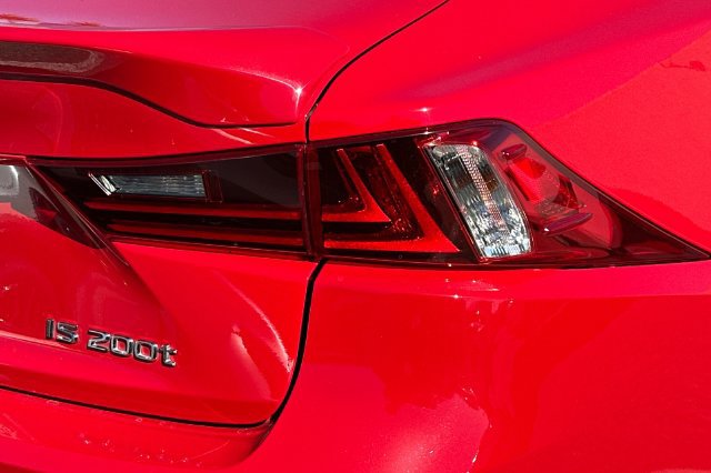 Used 2016 Lexus IS 200t w/ Navigation System Package RWD image 7
