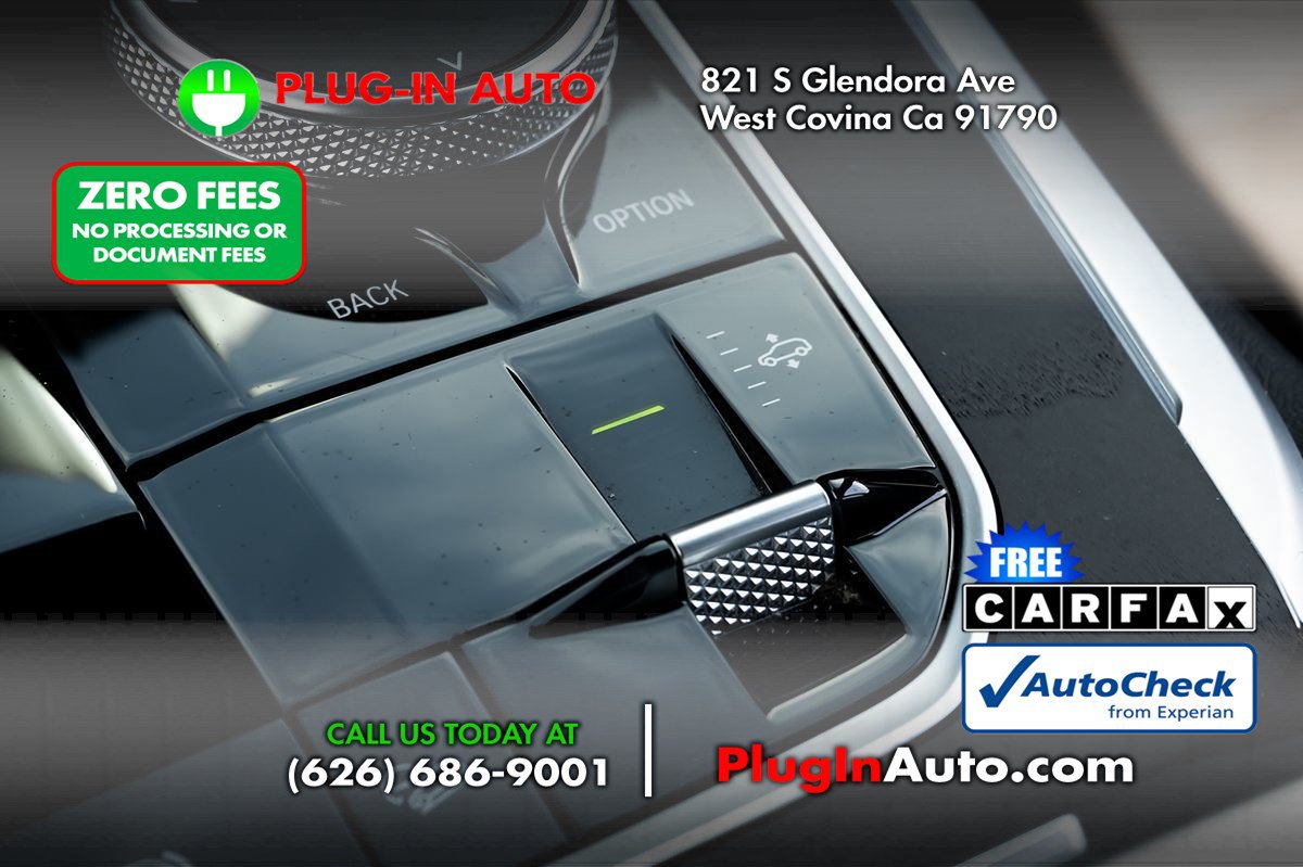 Used 2021 BMW X7 xDrive40i w/ M Sport Package AWD/4WD image 31