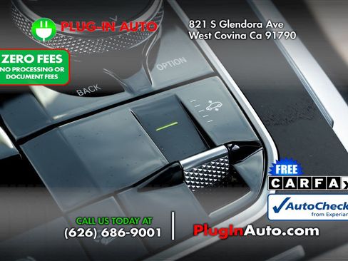 Used 2021 BMW X7 xDrive40i w/ M Sport Package AWD/4WD image 31