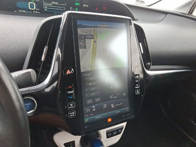 Used 2017 Toyota Prius Prime Advanced w/ Carpet Mat Package FWD image 15