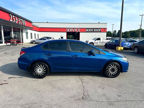 Used 2014 Honda Civic EX image 2
