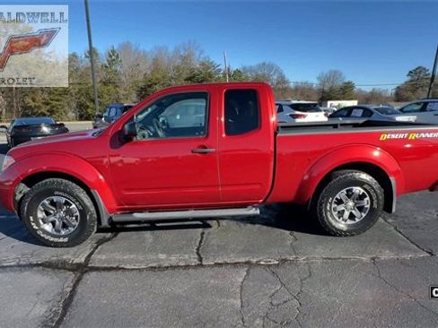 Used 2016 Nissan Frontier Desert Runner image 5
