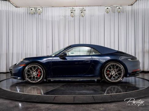 Used 2021 Porsche 911 Carrera 4S AWD/4WD image 8