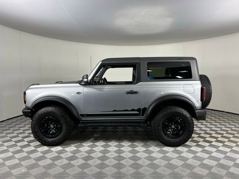 Used 2023 Ford Bronco Wildtrak image 9