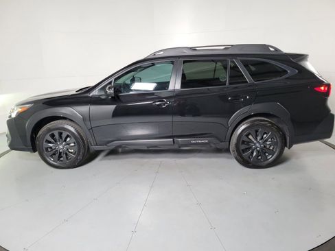 Certified 2025 Subaru Outback Onyx Edition image 7