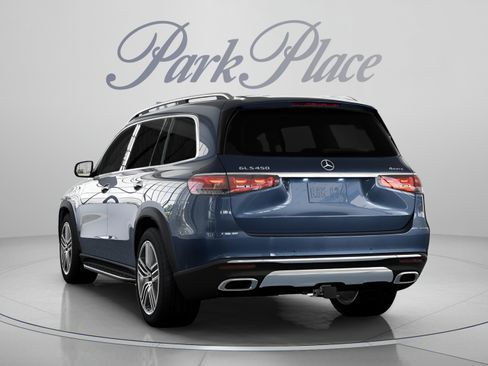 Certified 2026 Mercedes-Benz GLS 450 4MATIC image 16