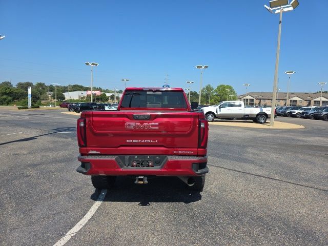 Used 2024 GMC Sierra 2500 Denali w/ Denali Reserve Package AWD/4WD image 4