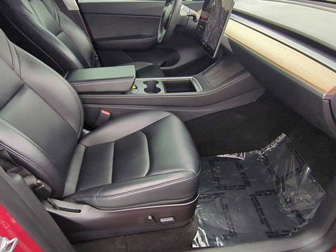 Used 2021 Tesla Model Y Performance image 20