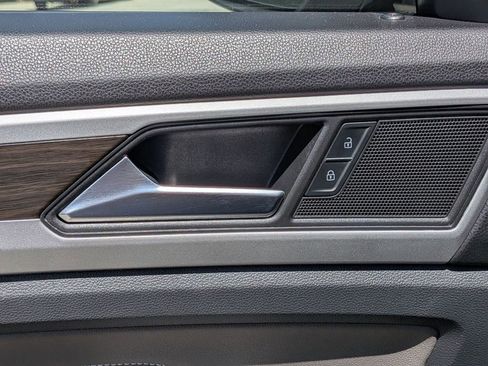 Used 2023 Volkswagen Atlas SE AWD/4WD image 13