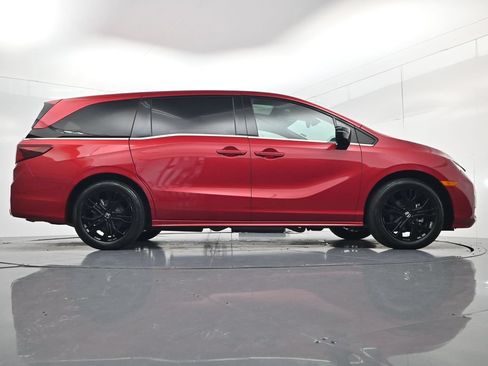 Used 2025 Honda Odyssey Sport-L image 56