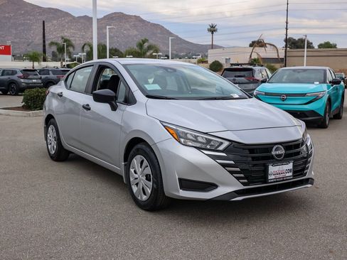 New 2025 Nissan Versa S image 2