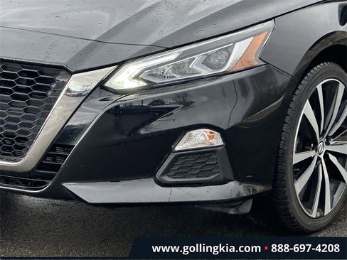Used 2019 Nissan Altima 2.5 SR w/ SR Premium Package image 6