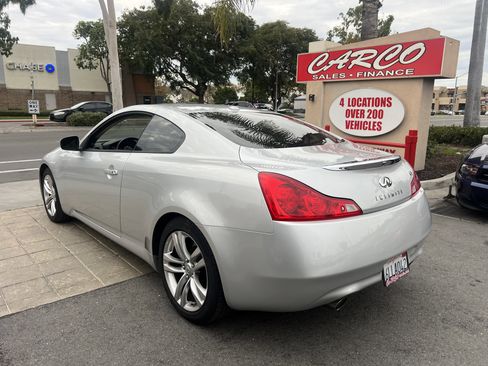 Used 2009 INFINITI G37 Journey w/ Premium Pkg image 6