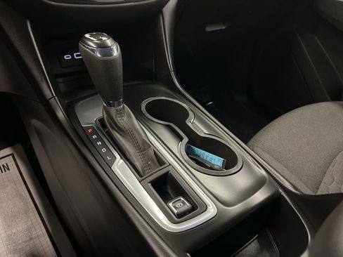 Used 2020 Chevrolet Equinox LT image 24