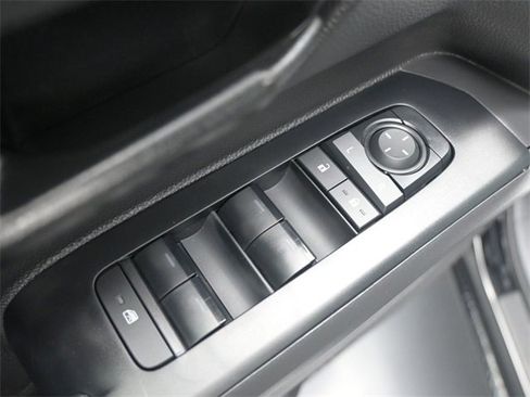 Certified 2025 Toyota Tacoma SR image 13