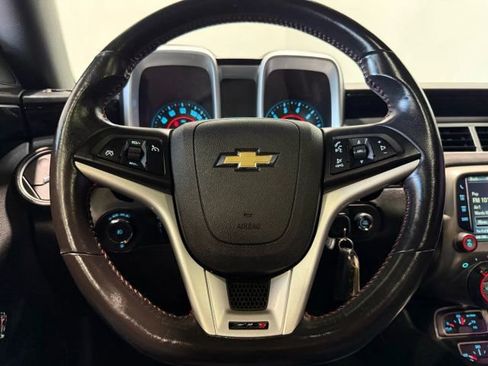 Used 2013 Chevrolet Camaro ZL1 w/ Gray Stripe Package image 15