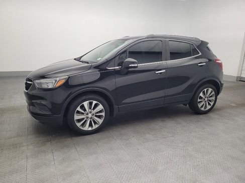 Used 2019 Buick Encore Preferred image 2