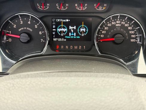 Used 2014 Ford F150 FX4 w/ Equipment Group 402A Luxury AWD/4WD image 10