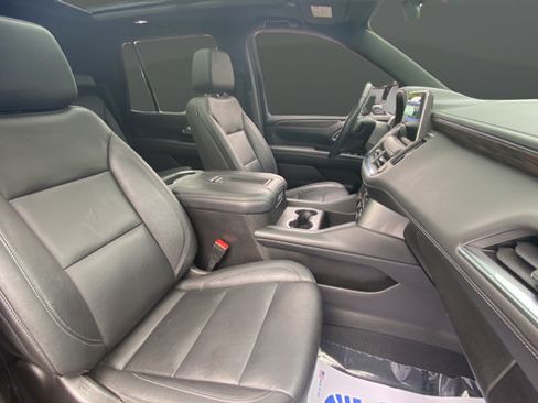 Used 2021 Chevrolet Tahoe LT w/ LT Signature Package AWD/4WD image 24