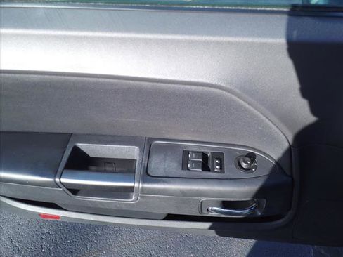 Used 2014 Dodge Challenger SXT w/ Super Sport Group (SS/T) image 11