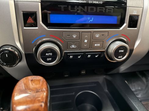 Used 2018 Toyota Tundra Platinum AWD/4WD image 36