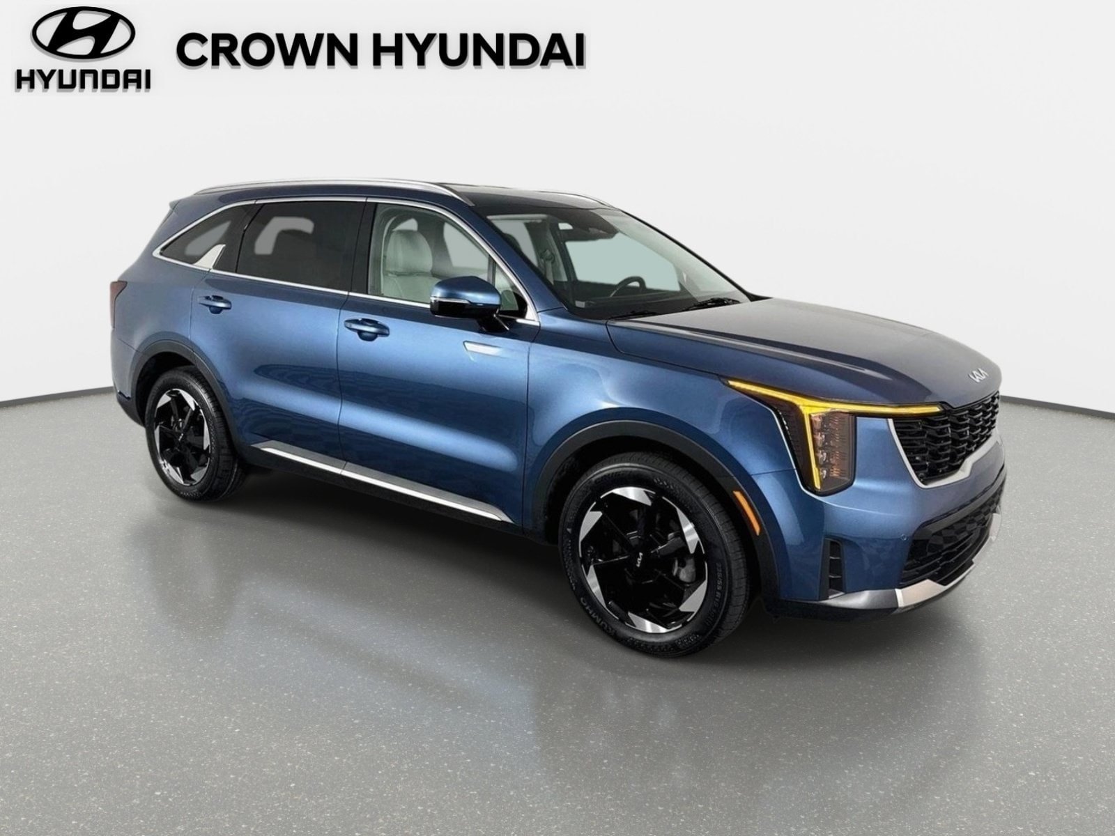 Used 2025 Kia Sorento EX FWD image 4
