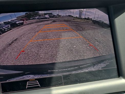 Used 2022 Chevrolet TrailBlazer RS AWD/4WD image 19