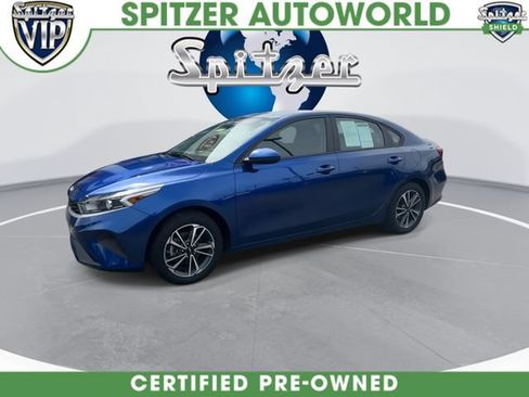 Certified 2023 Kia Forte LXS FWD image 4