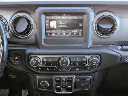 Used 2020 Jeep Gladiator Sport w/ Quick Order Package 24S image 17