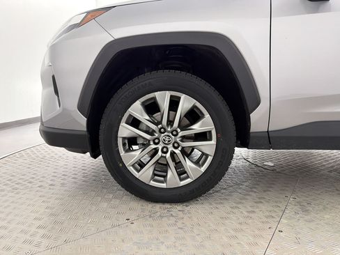 Used 2023 Toyota RAV4 XLE Premium AWD/4WD image 12