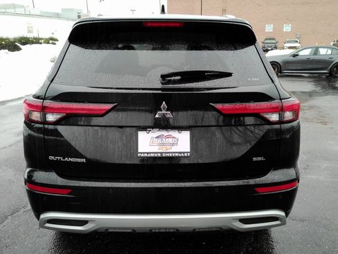 Used 2024 Mitsubishi Outlander SEL image 5