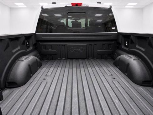 Used 2025 Ford F150 Platinum w/ Equipment Group 702A High AWD/4WD image 12