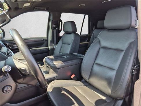 Used 2022 Chevrolet Tahoe LT w/ Luxury Package AWD/4WD image 23