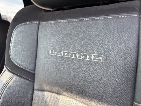 Used 2022 RAM 2500 Laramie AWD/4WD image 9