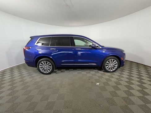Certified 2023 Cadillac XT6 Premium Luxury AWD/4WD image 2