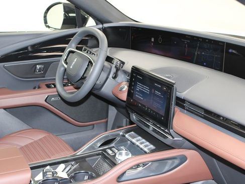 New 2026 Lincoln Nautilus Reserve image 30