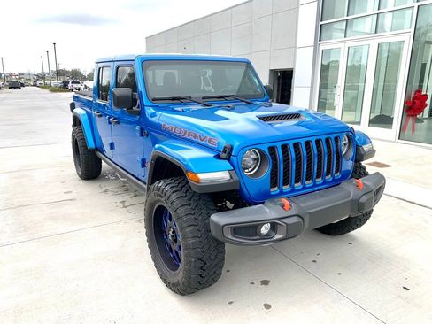 Used 2022 Jeep Gladiator Mojave w/ LED Lighting Group image 3