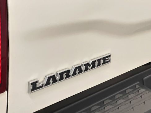 Used 2021 RAM 3500 Laramie AWD/4WD image 16