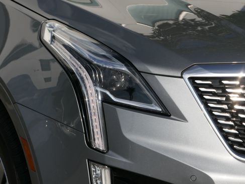 Certified 2023 Cadillac XT5 Premium Luxury FWD image 10