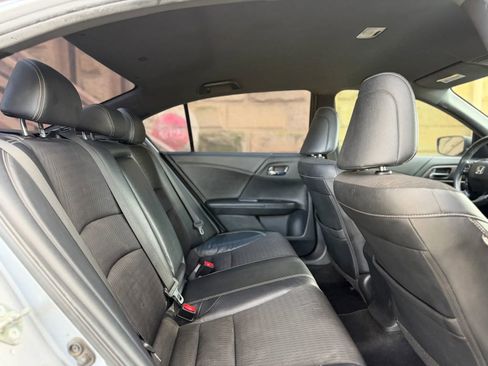 Used 2016 Honda Accord Sport image 21
