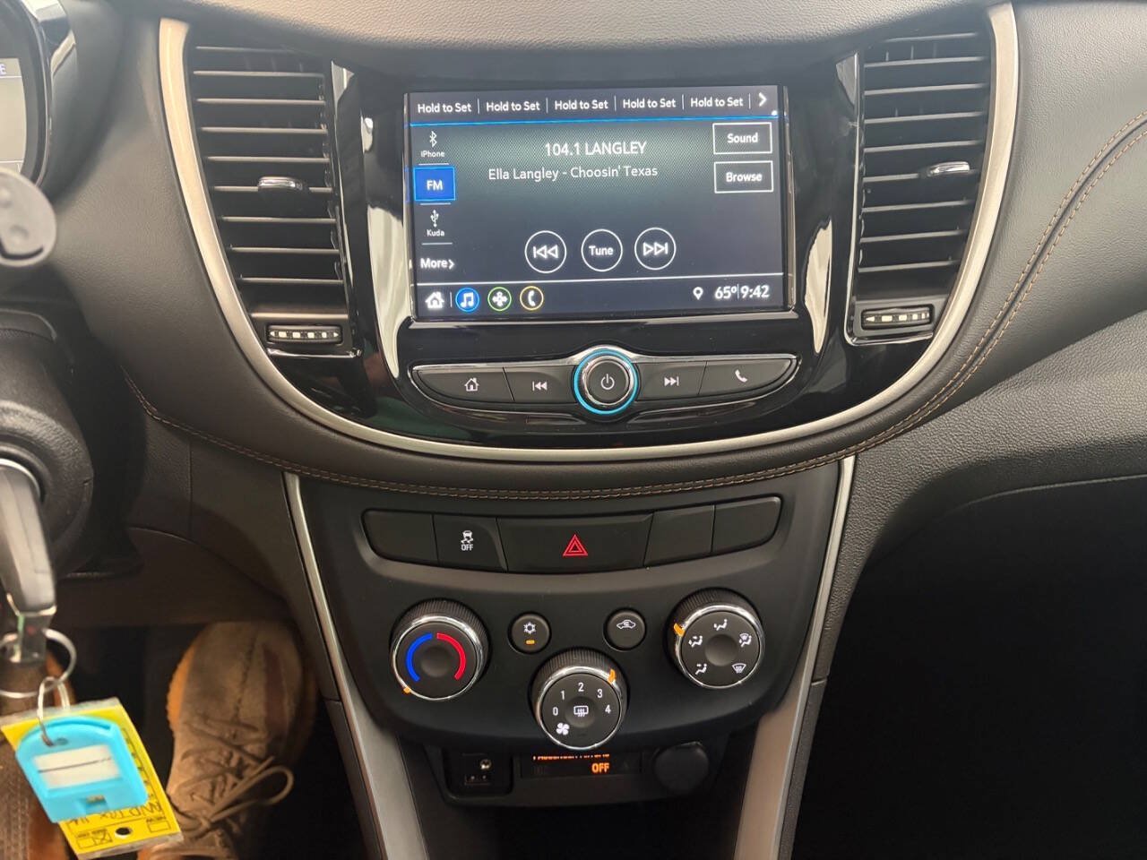 Used 2019 Chevrolet Trax LT FWD image 15