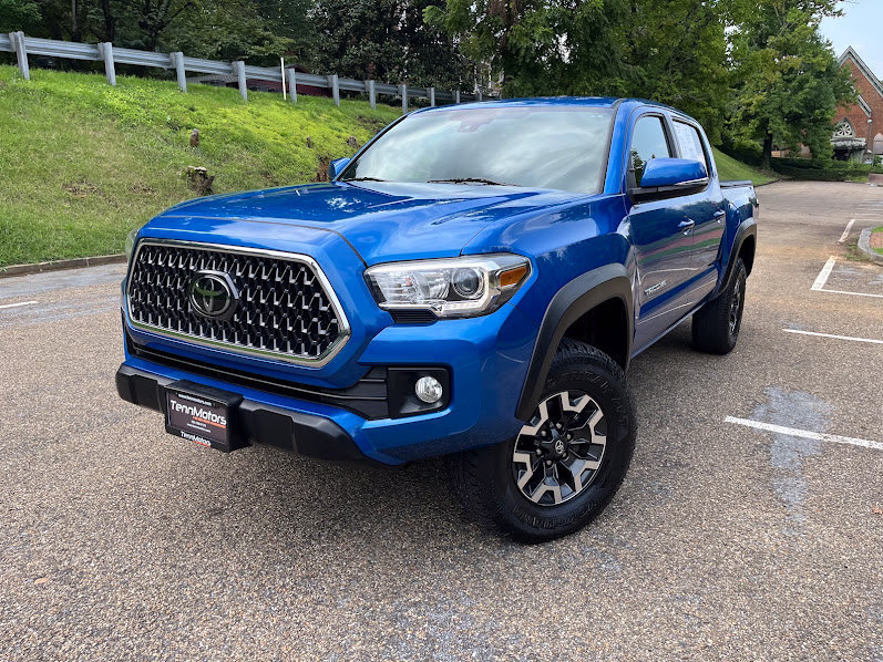 Used 2018 Toyota Tacoma TRD Off-Road AWD/4WD image 52