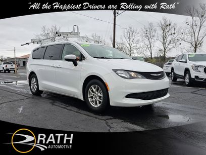 Used 2022 Chrysler Voyager LX