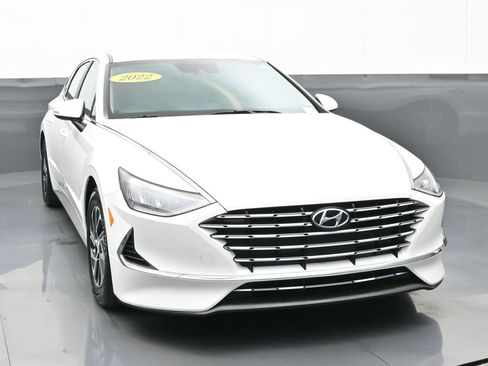 Used 2022 Hyundai Sonata Blue FWD image 8