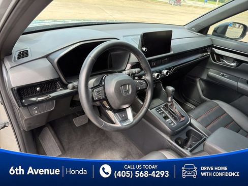 Used 2025 Honda CR-V Sport Touring image 13